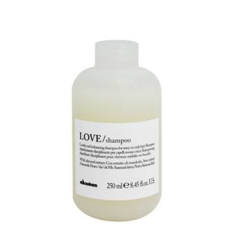 Davines LOVE CURL Шампунь, контролирующий локоны, придает объем, эластичность и мягкость, не перегружая волосы.